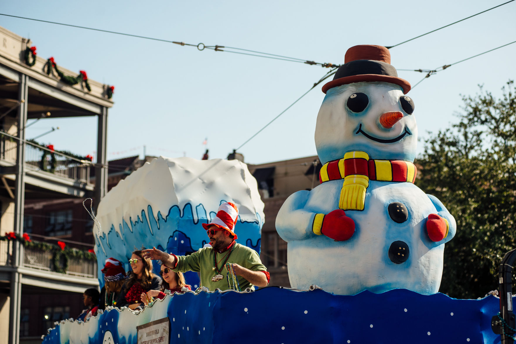 NO.jingleparade.120317.012042.jpg